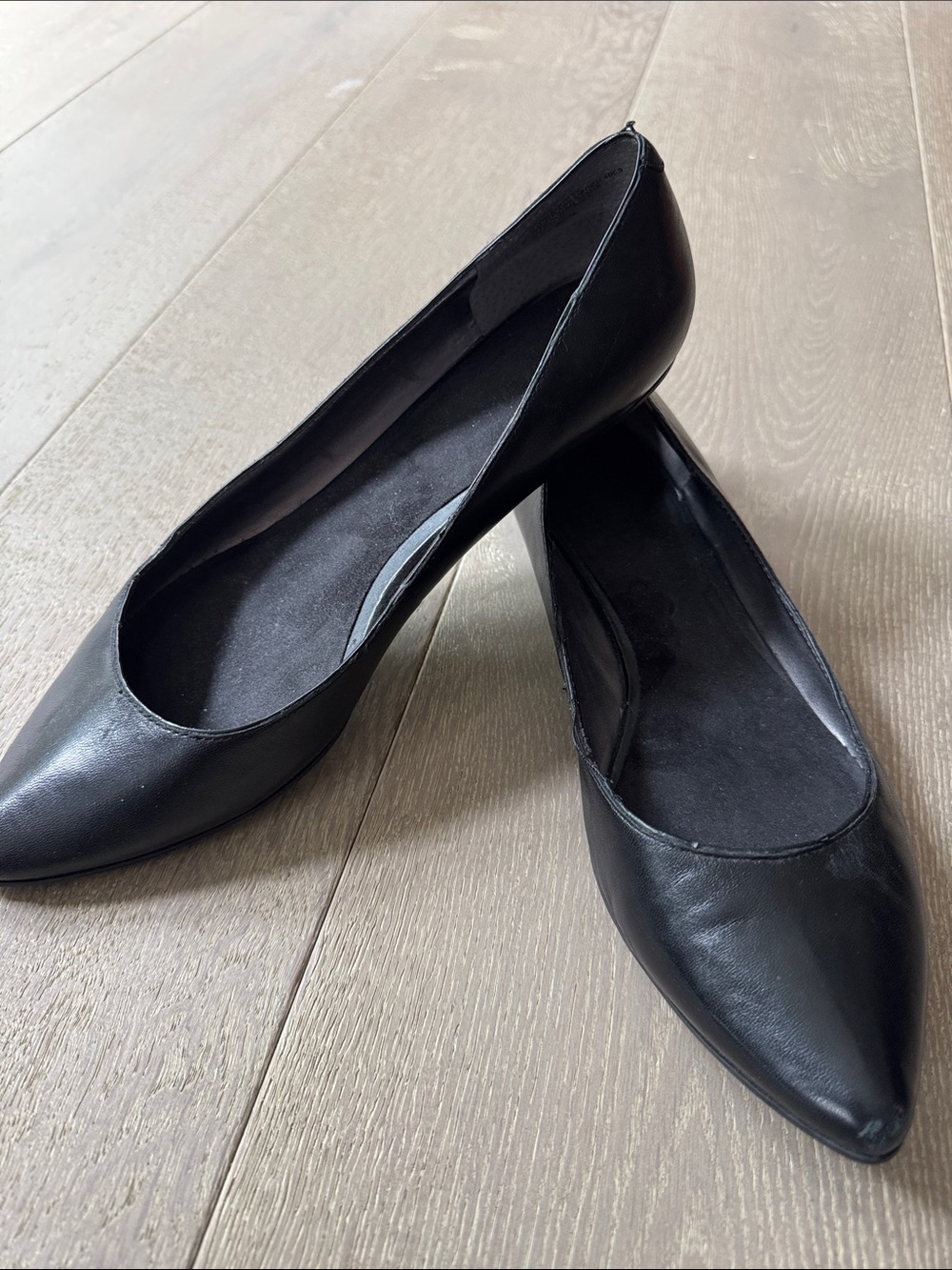 Nine West Black Pointed-Toe Slip-On Flats